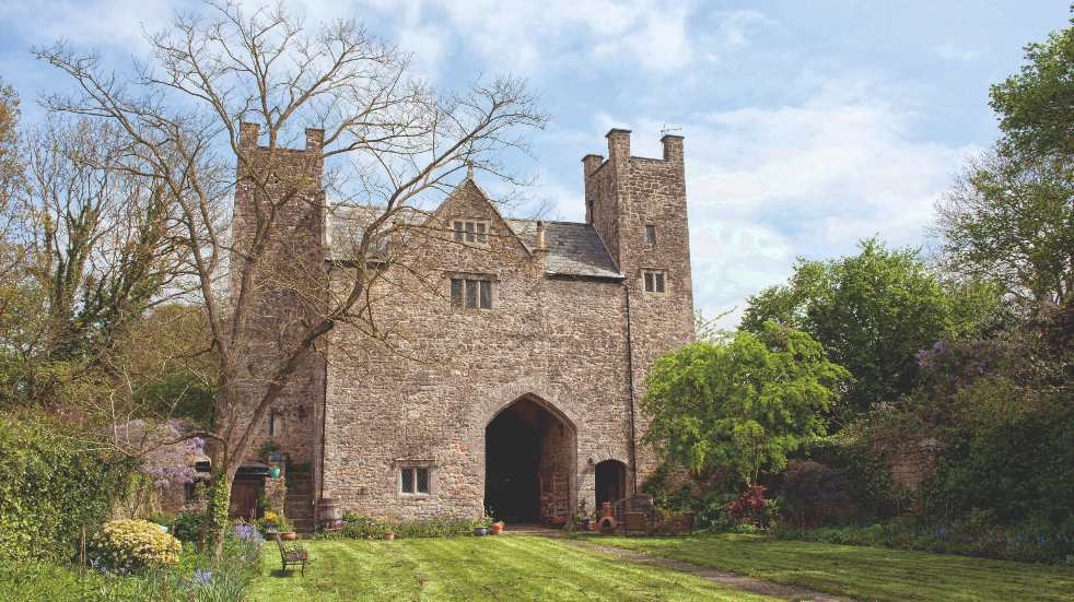 the gatehouse in monmouthshire